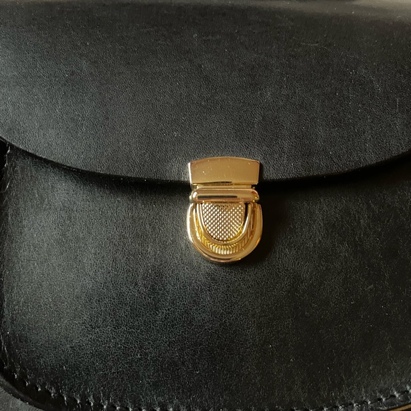 NWOT $129 Sundance Black Leather Leni Crossbody Bag - Picture 4 of 6